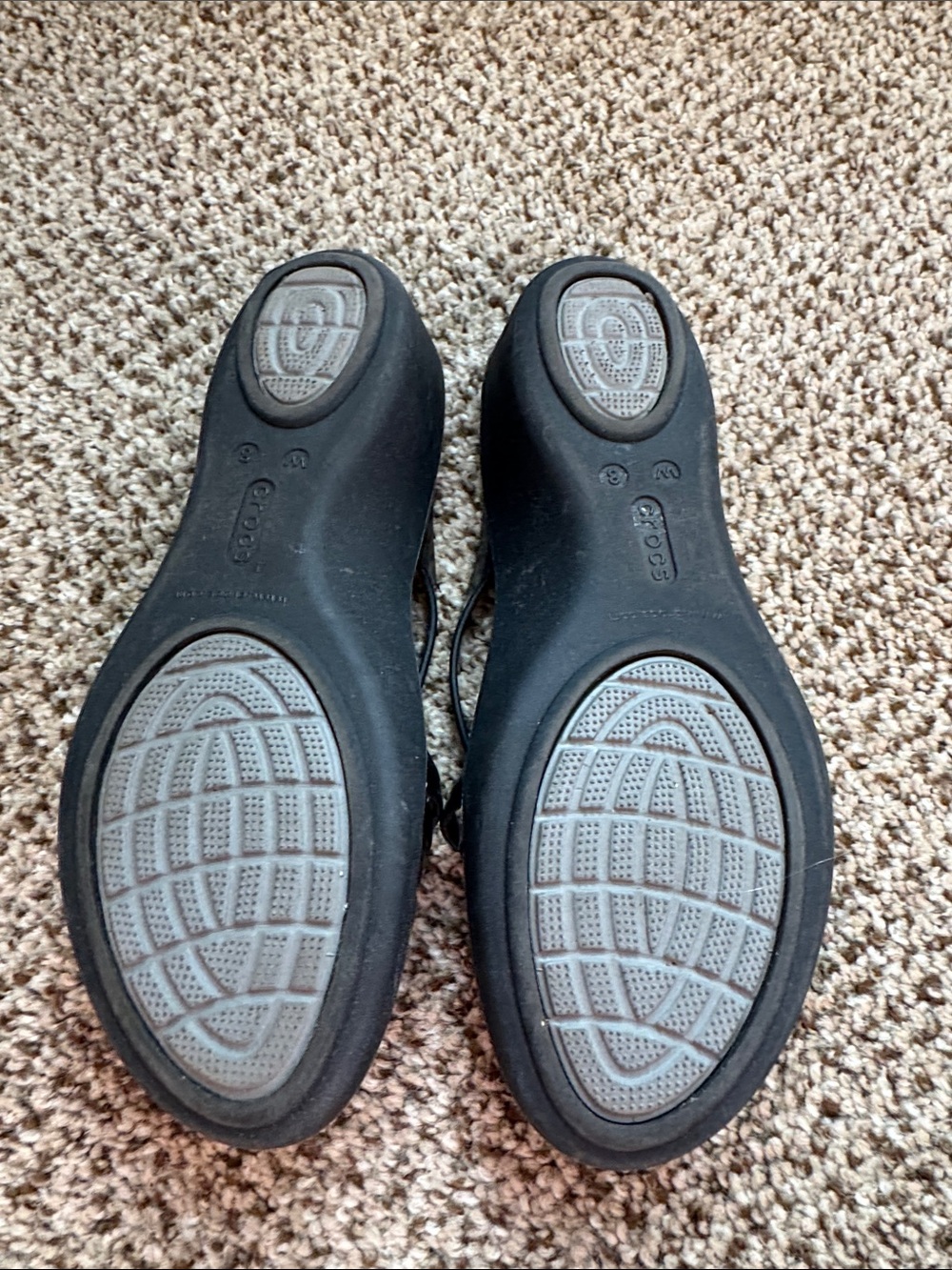 CROCS Women's Slate Gray Strappy Slide Sandals - Picture 2 of 2